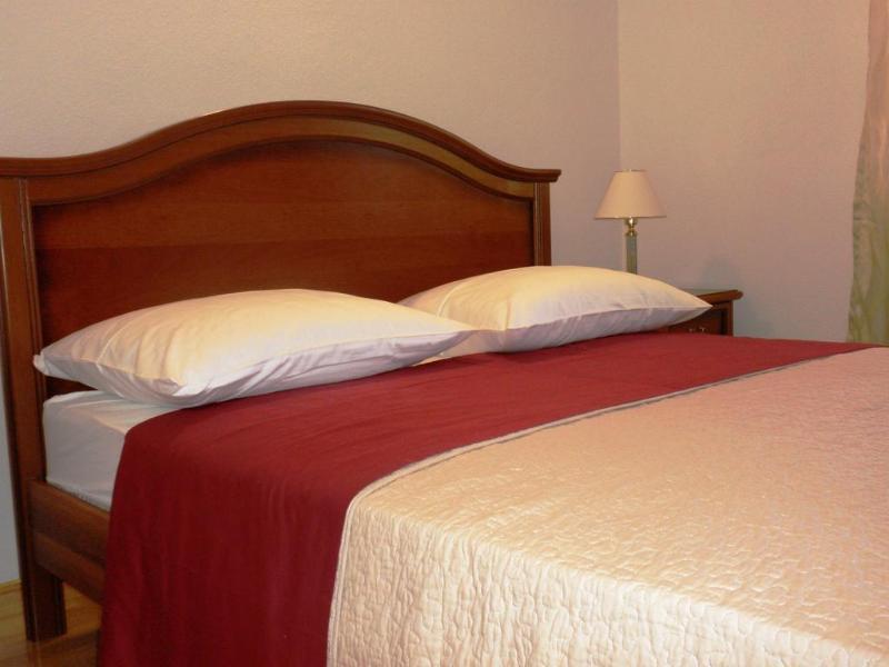 Pansion Skelin Hotel Drinovci Екстериор снимка