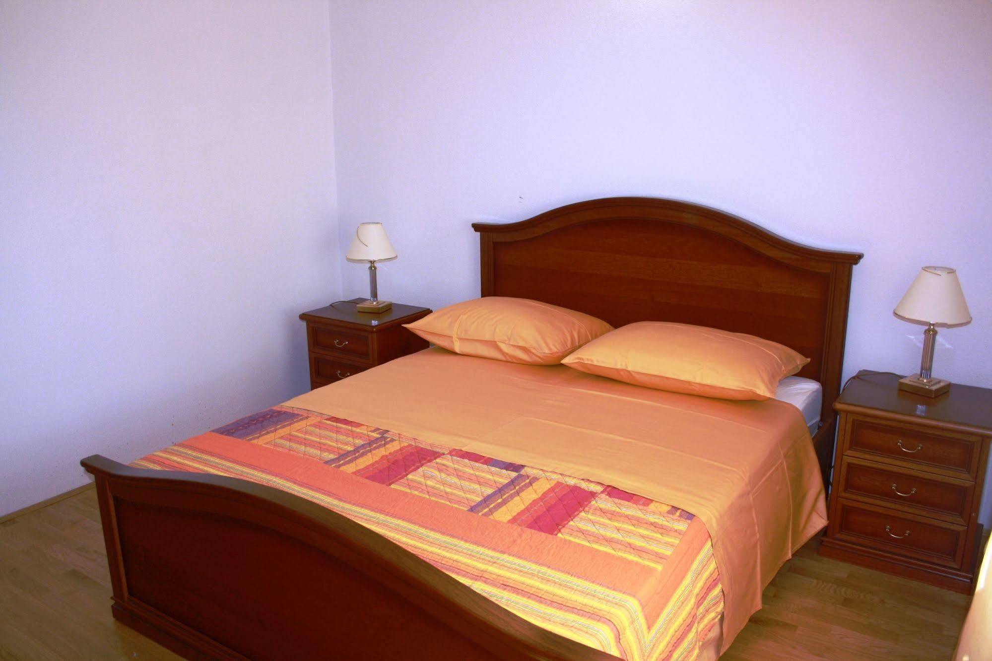 Pansion Skelin Hotel Drinovci Екстериор снимка